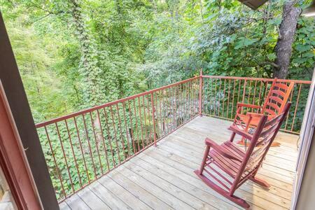 Lodge G Sasquatch Lodges Sleeps 13 Gatlinburg Luaran gambar